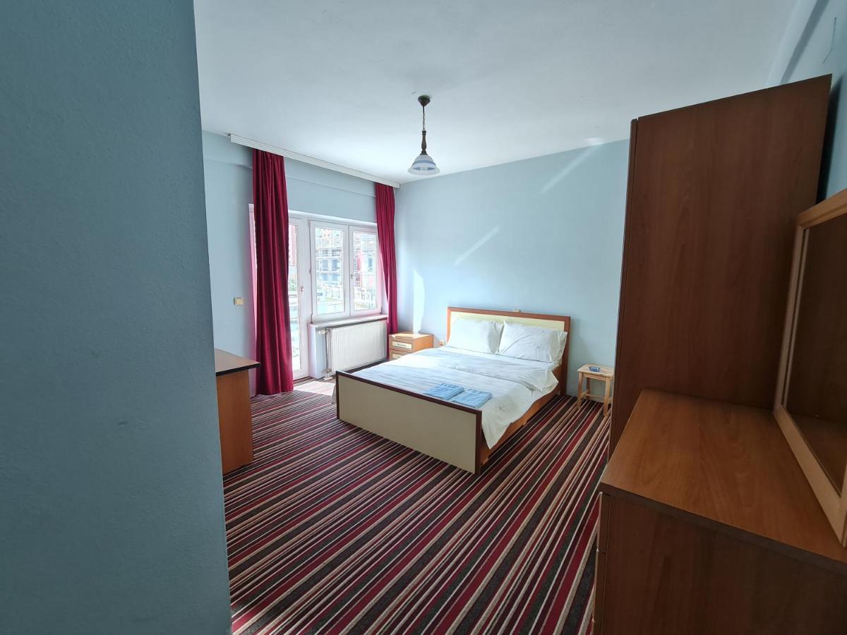 Holiday Ferizaj Dış mekan fotoğraf
