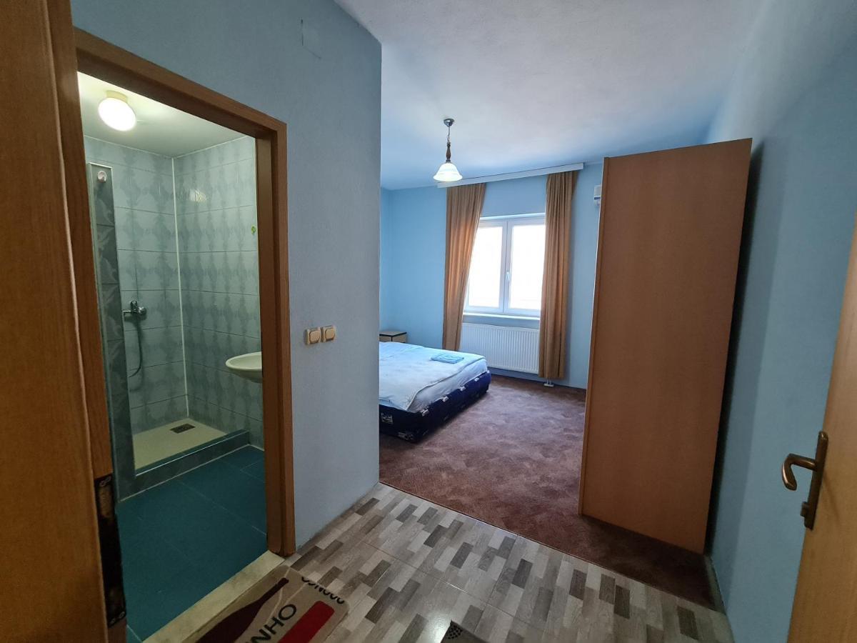 Holiday Ferizaj Dış mekan fotoğraf